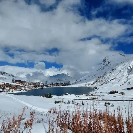 Le Cafetan - Les Chartreux By Interhome Holiday home Tignes